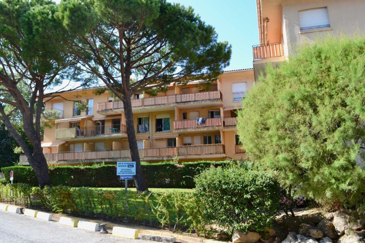 Apartment Eden Park Saint-Tropez Esterno foto